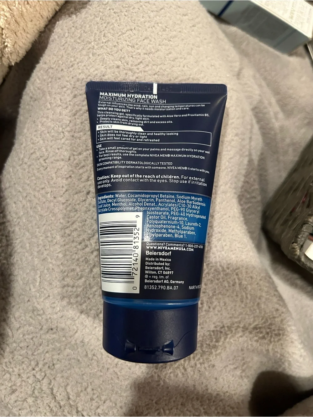 NIVEA Men Moisturizing Face Wash - Blue